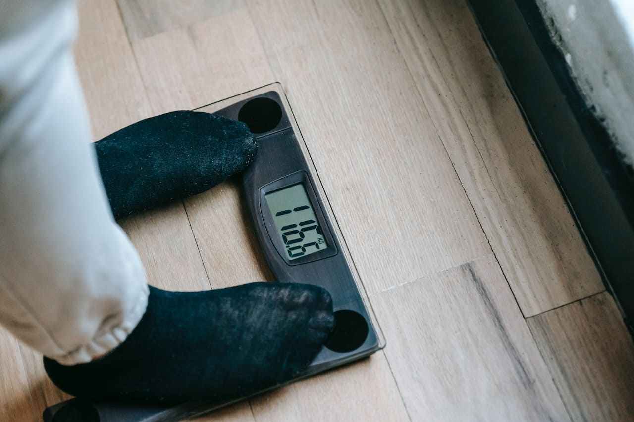 weighing yourself scales